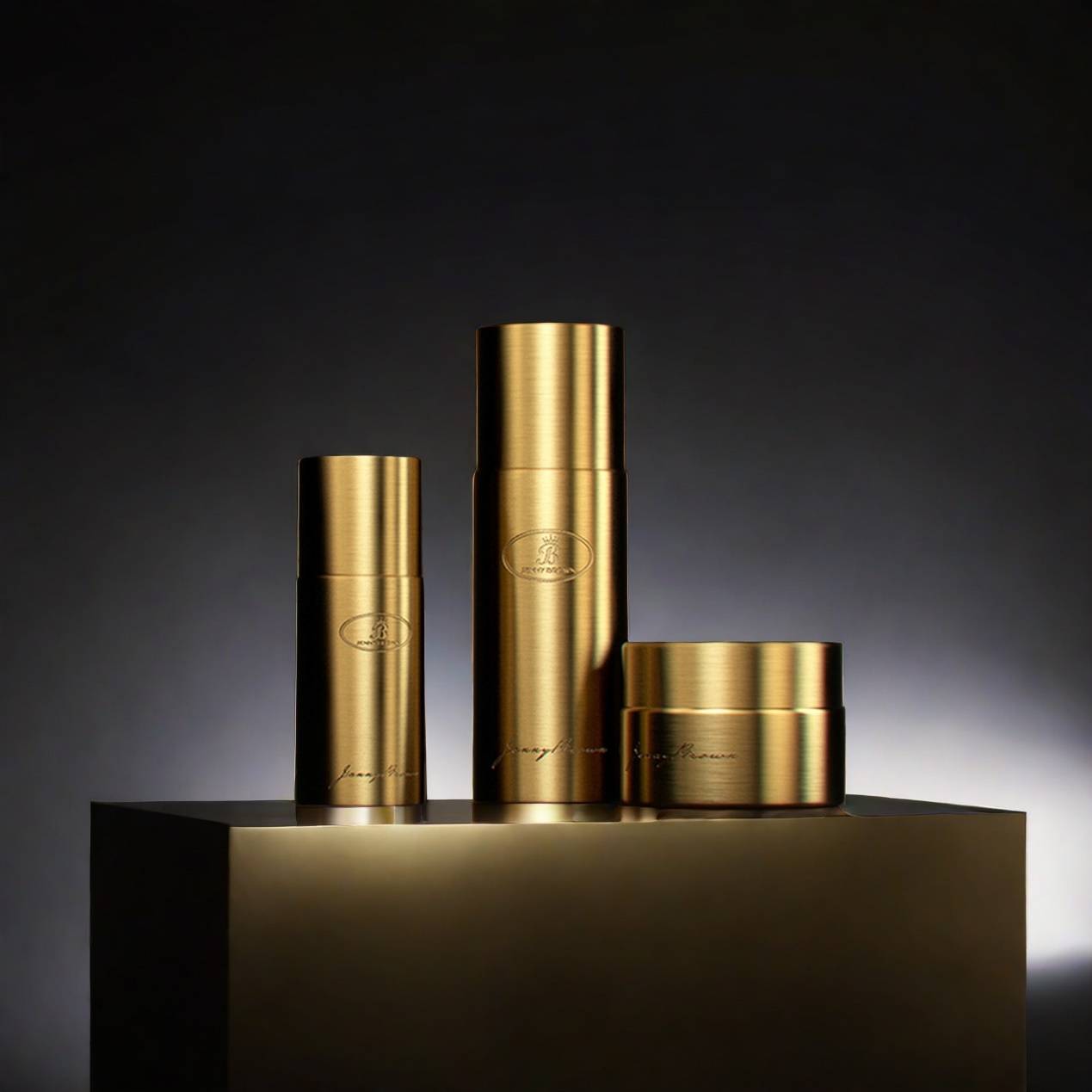 揭秘！这些奢华品牌让你钱包空空！AG真人游戏第一品牌超贵护肤品大(图1)