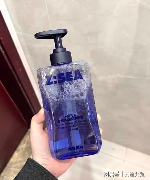 实测！6 款换季锁水养出水光肌！AG真人娱乐沐浴露推荐假滑克星(图2)